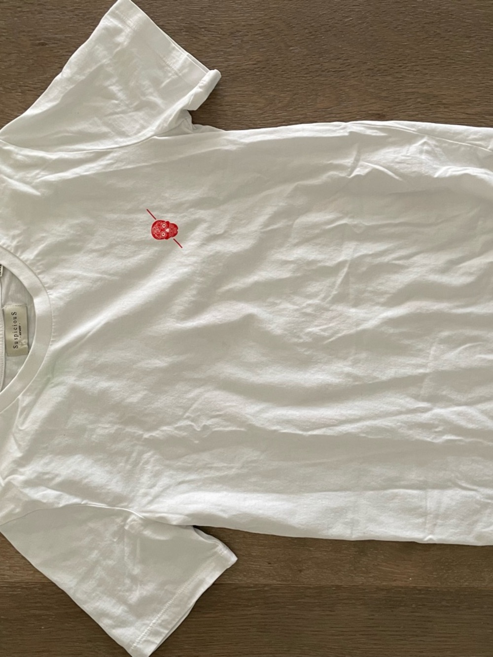Antwerp White Short-Sleeve Tee with Red 'SUSPICIOUS' Graphic small - Picture 3 of 3